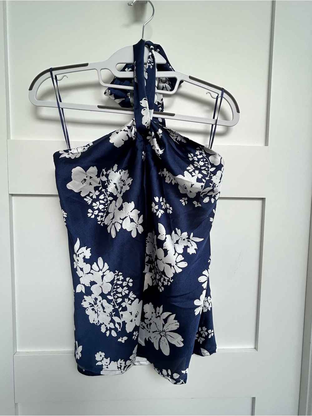 💠 Elan Navy Satin Halter Floral Blouse with White Blossoms